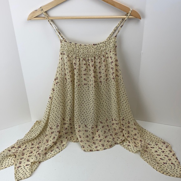 Forever 21 Tops - Forever 21 strappy flowing tank top size small